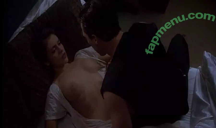 Alyssa Milano nude photo #0224 (alyssa_milano / milano_Alyssa)