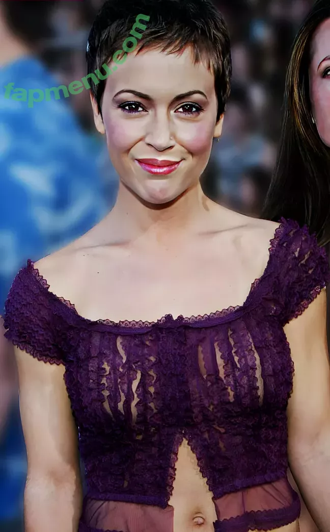 Alyssa Milano nude photo #0282 (alyssa_milano / milano_Alyssa)