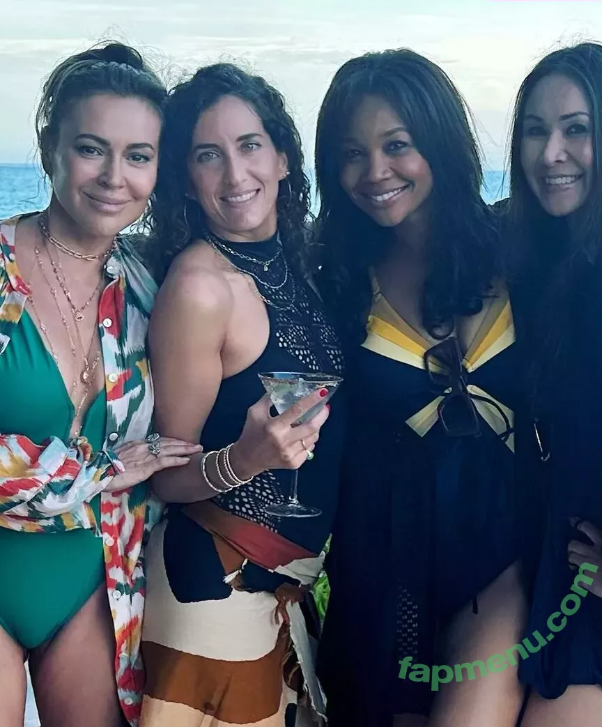 Alyssa Milano nude photo #0289 (alyssa_milano / milano_Alyssa)