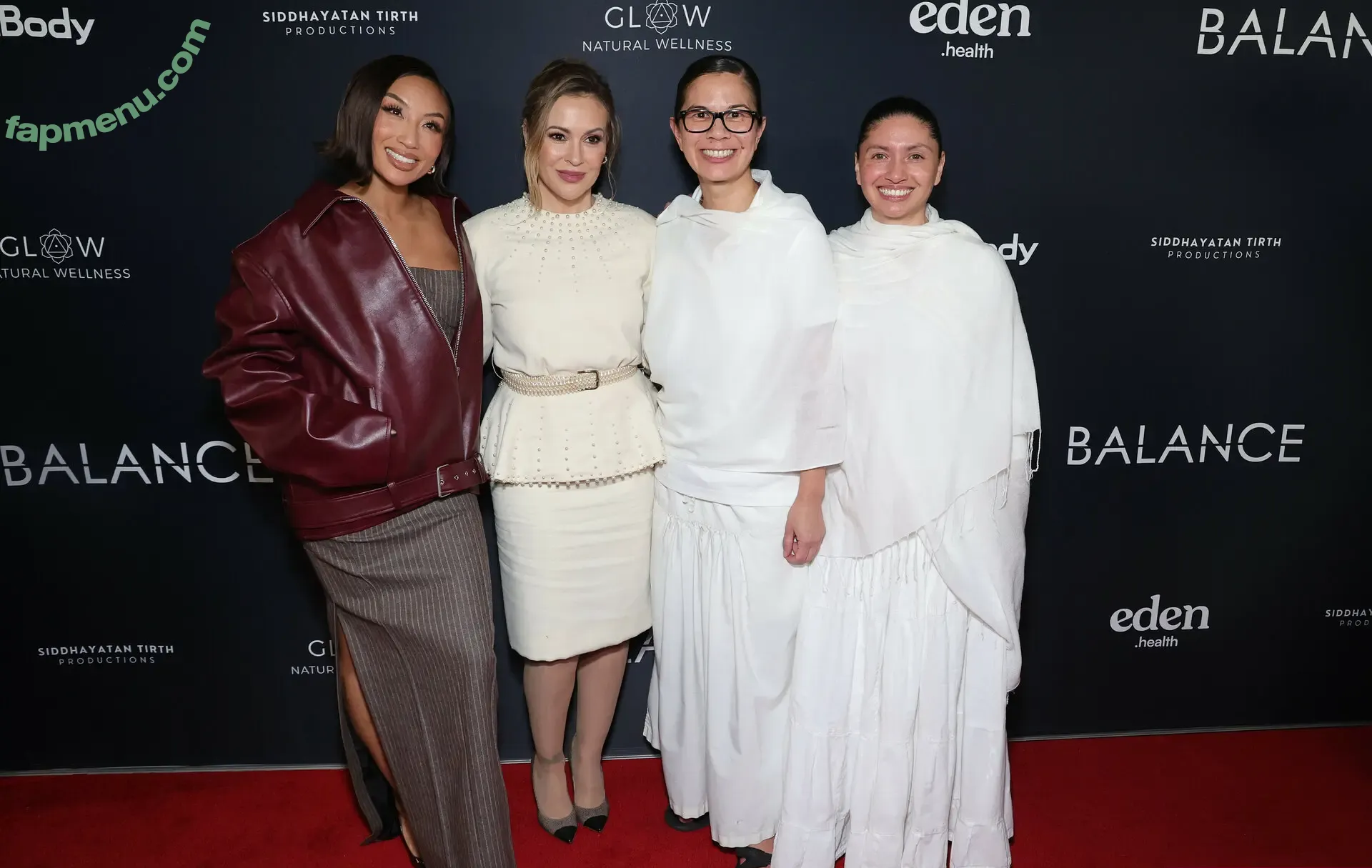 Alyssa Milano nude photo #0653 (alyssa_milano / milano_Alyssa)