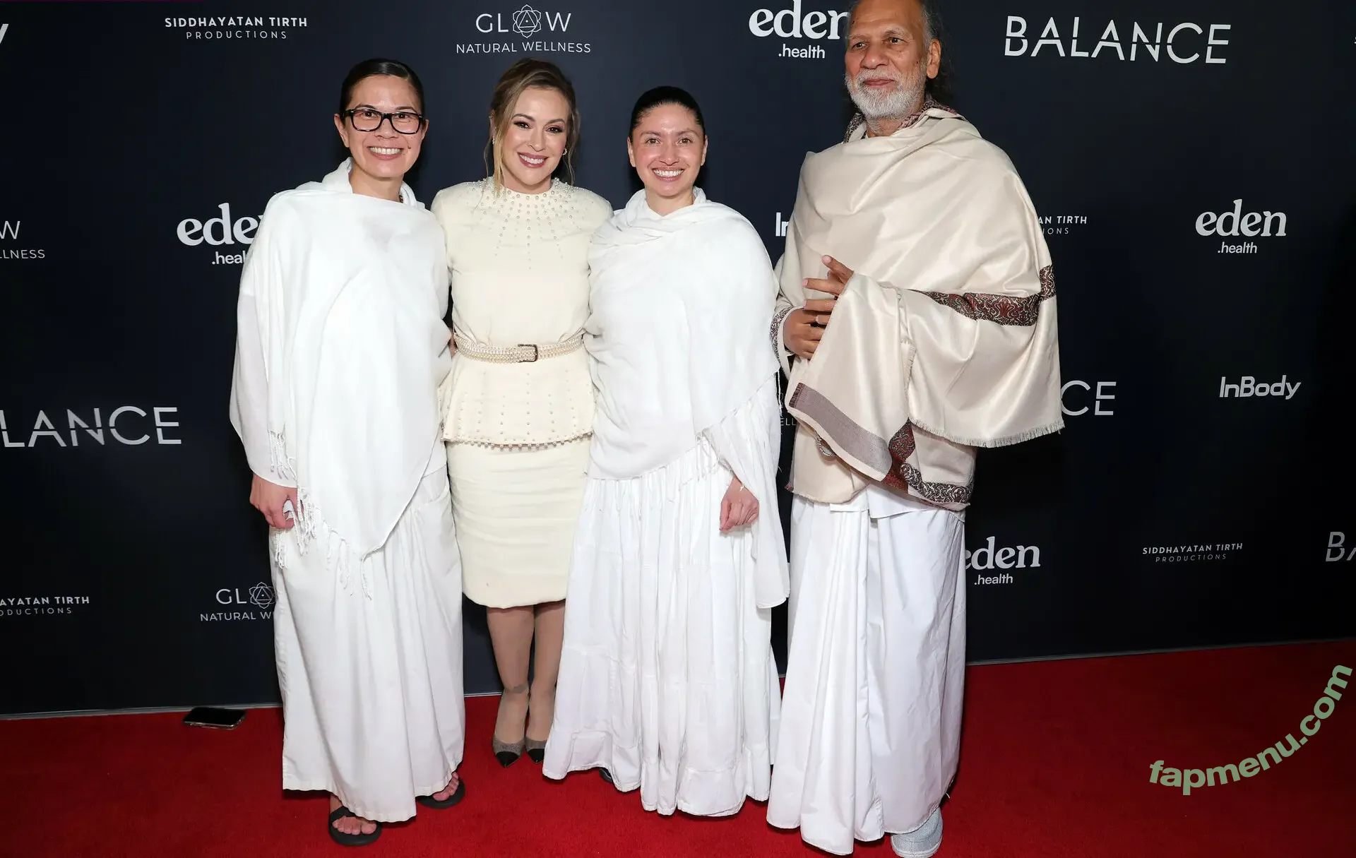 Alyssa Milano nude photo #0654 (alyssa_milano / milano_Alyssa)