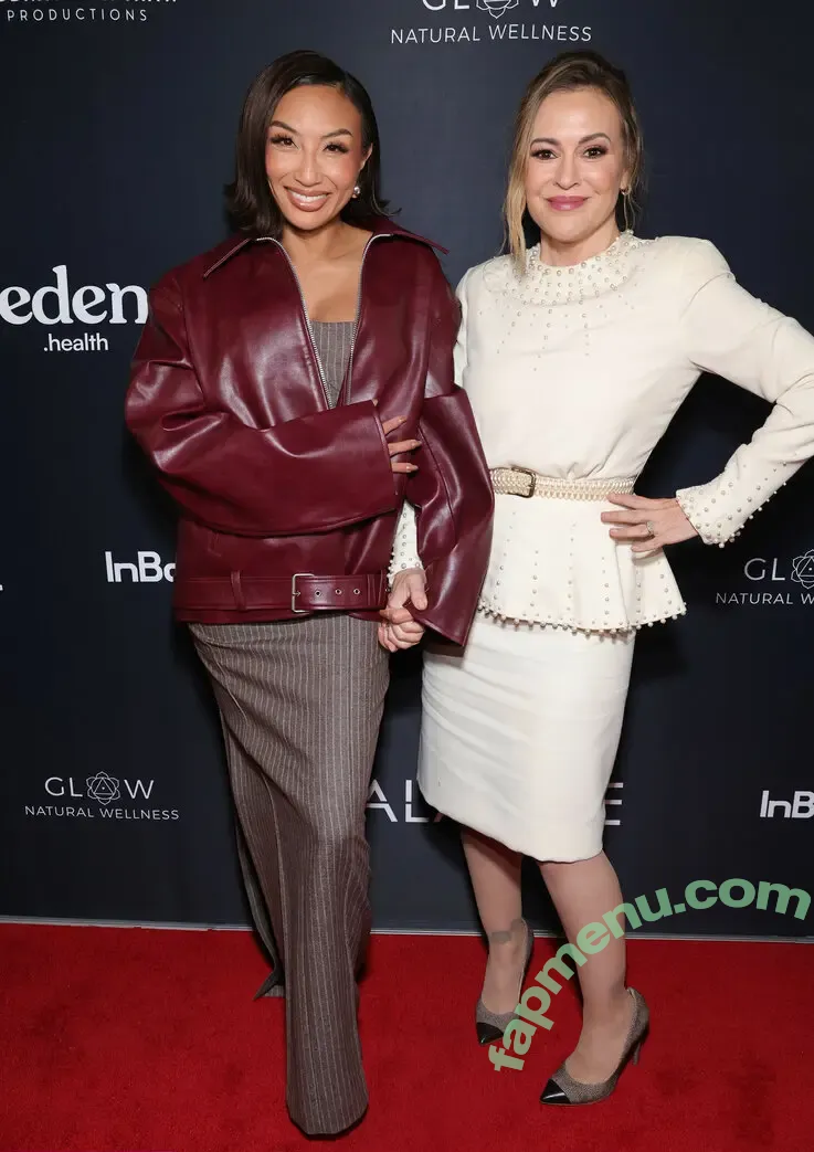 Alyssa Milano nude photo #0669 (alyssa_milano / milano_Alyssa)