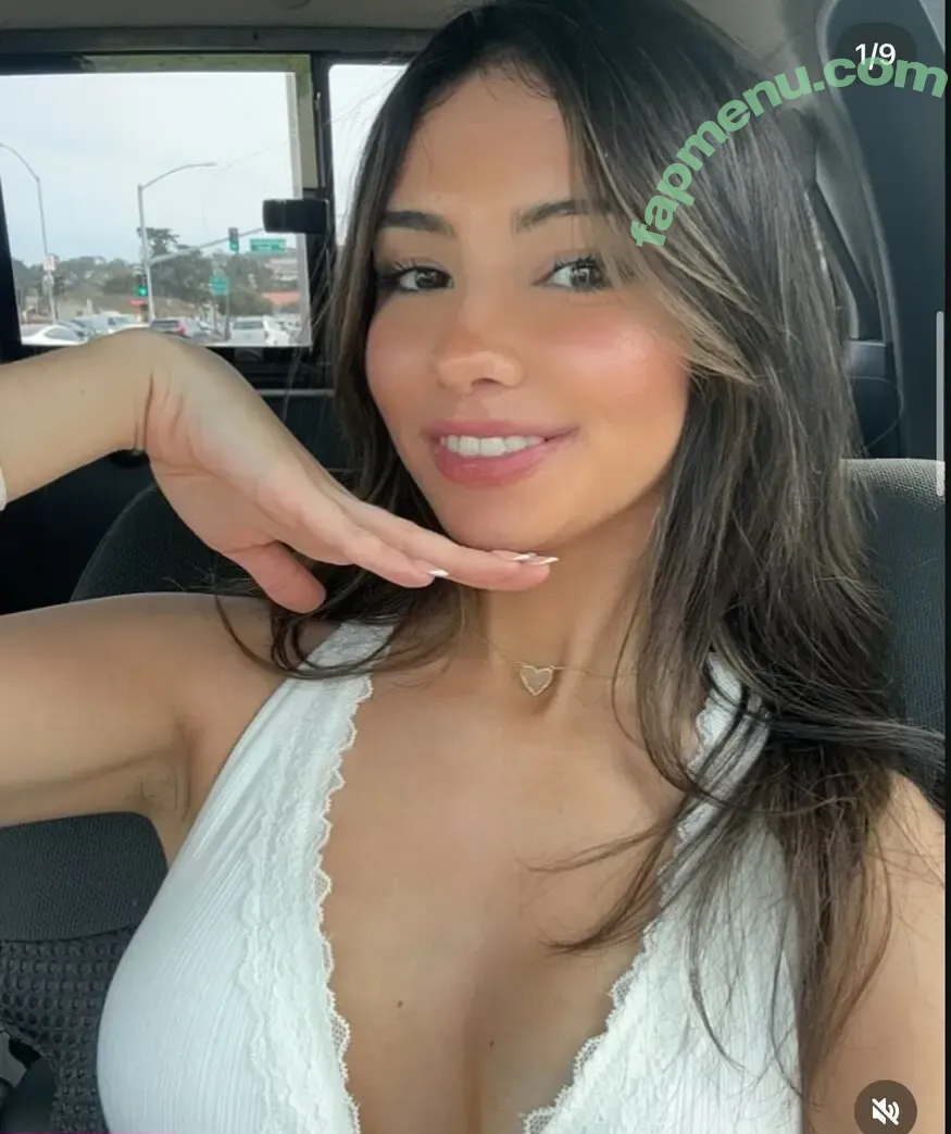 alyssa.sanchez nude photo #0004 (lousyfaerie)