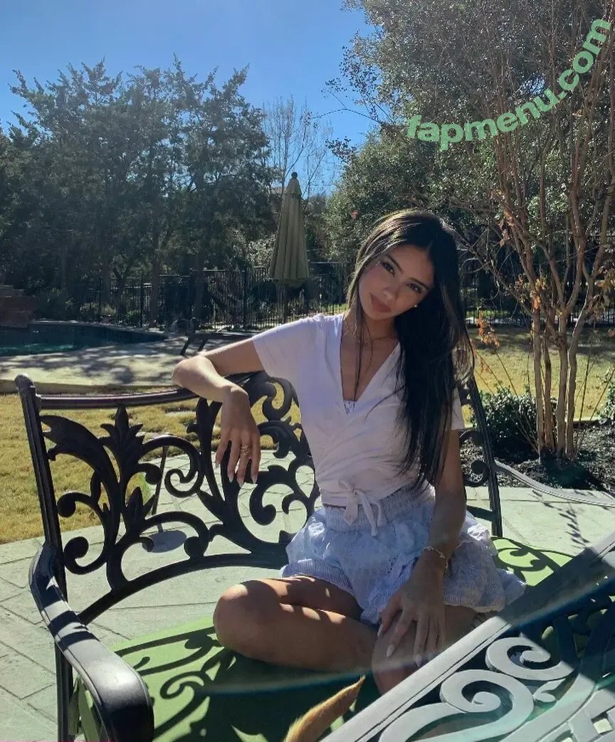 alyssa.sanchez nude photo #0012 (Alyssa Sanchez / lousyfaerie)