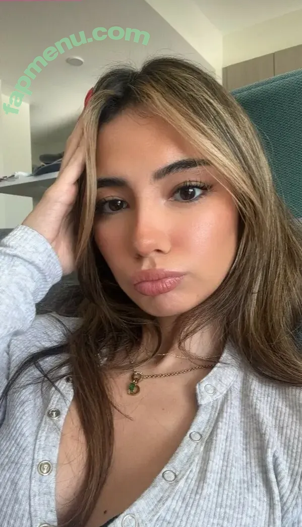 alyssa.sanchez nude photo #0020 (Alyssa Sanchez / lousyfaerie)