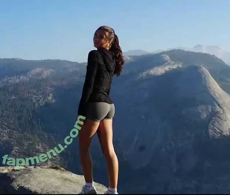 Alyssa Shay nude photo #0001 (lyssaa.sha)