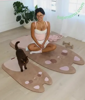 Alyssa Silos / Alythuh nude photo #0395