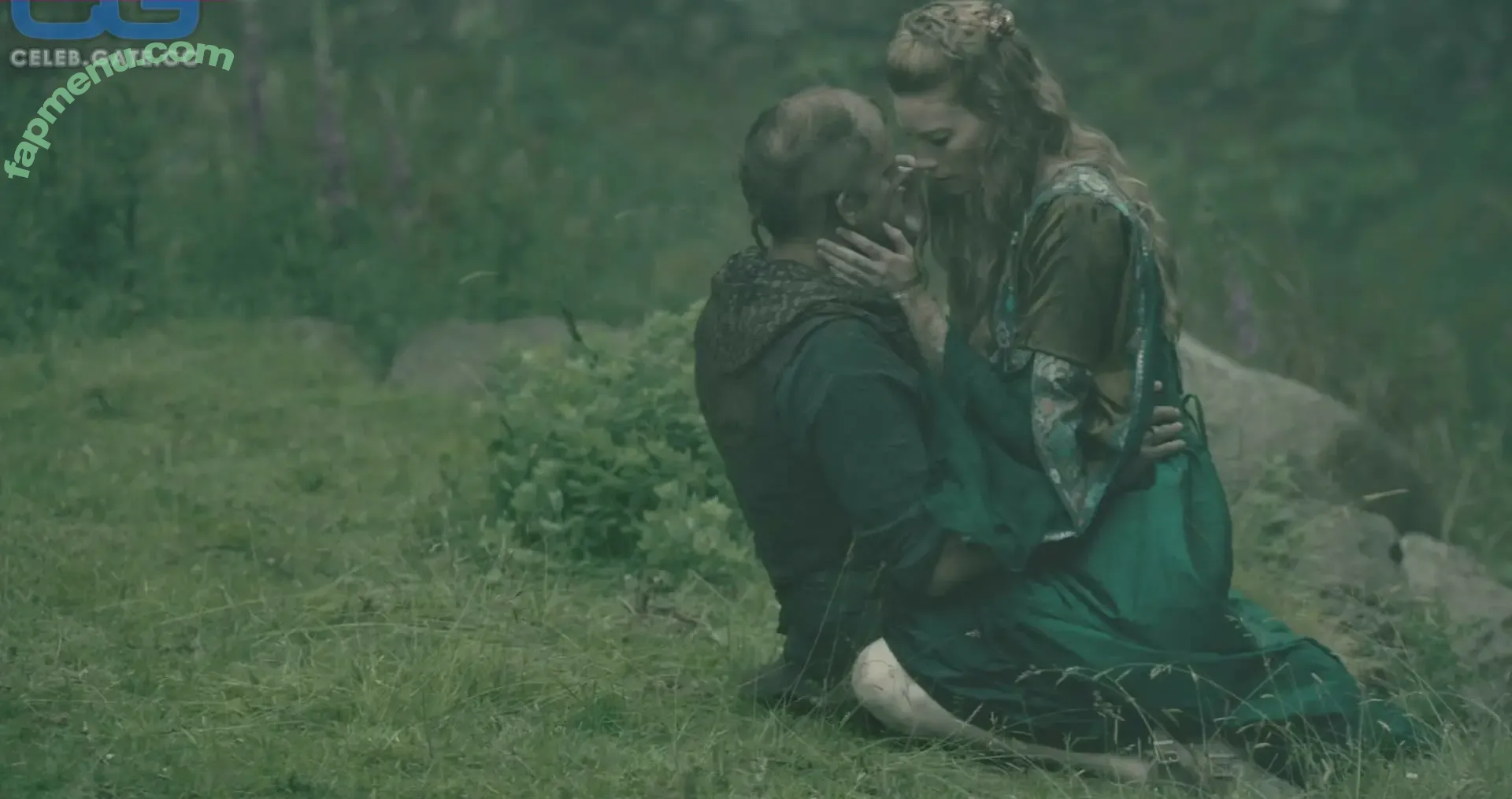 Alyssa Sutherland nude photo #0116 (TheRealAlyssaS)