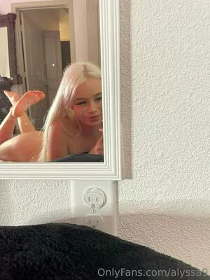 alyssa9 / allyssaap_ / alyssalynch nude photo #1470