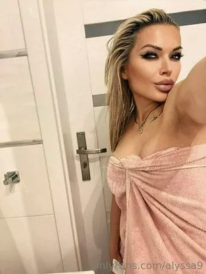 alyssa9 / allyssaap_ / alyssalynch nude photo #1655