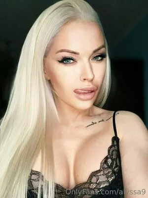 alyssa9 / allyssaap_ / alyssalynch nude photo #1737