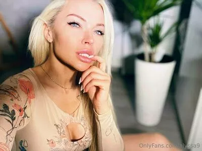 alyssa9 / allyssaap_ / alyssalynch nude photo #1767