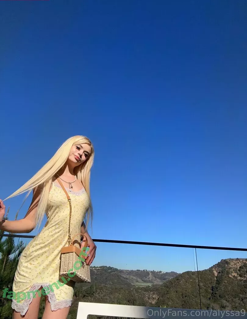 alyssa9 nude photo #1834 (allyssaap_ / alyssalynch)