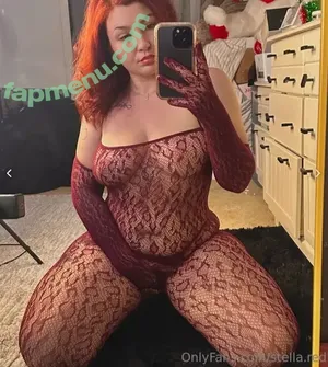 Alyssaangelmoore / Stella.red / StellaAlyssia / lyssmoore nude photo #0022
