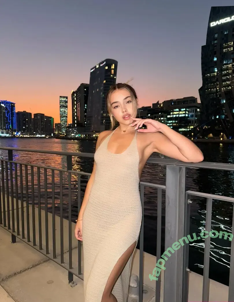 alyssabankss nude photo #0142 (alyssabankss)