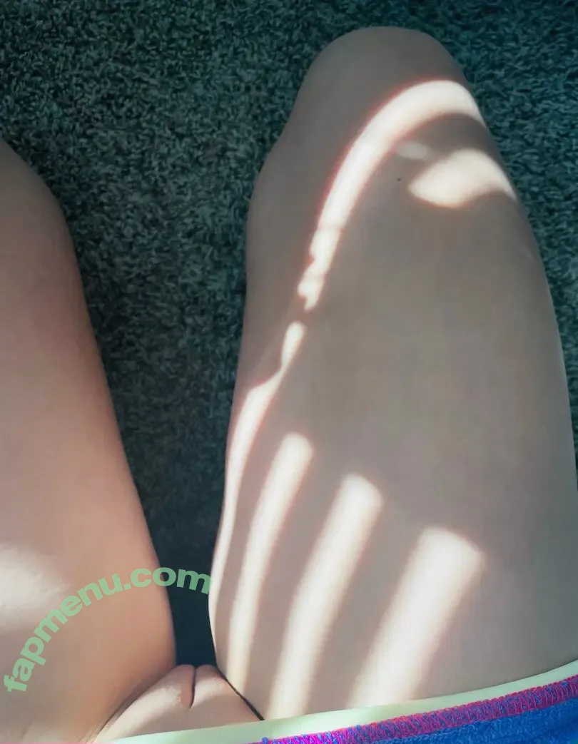 alyssacream nude photo #0009 (alyssacream)