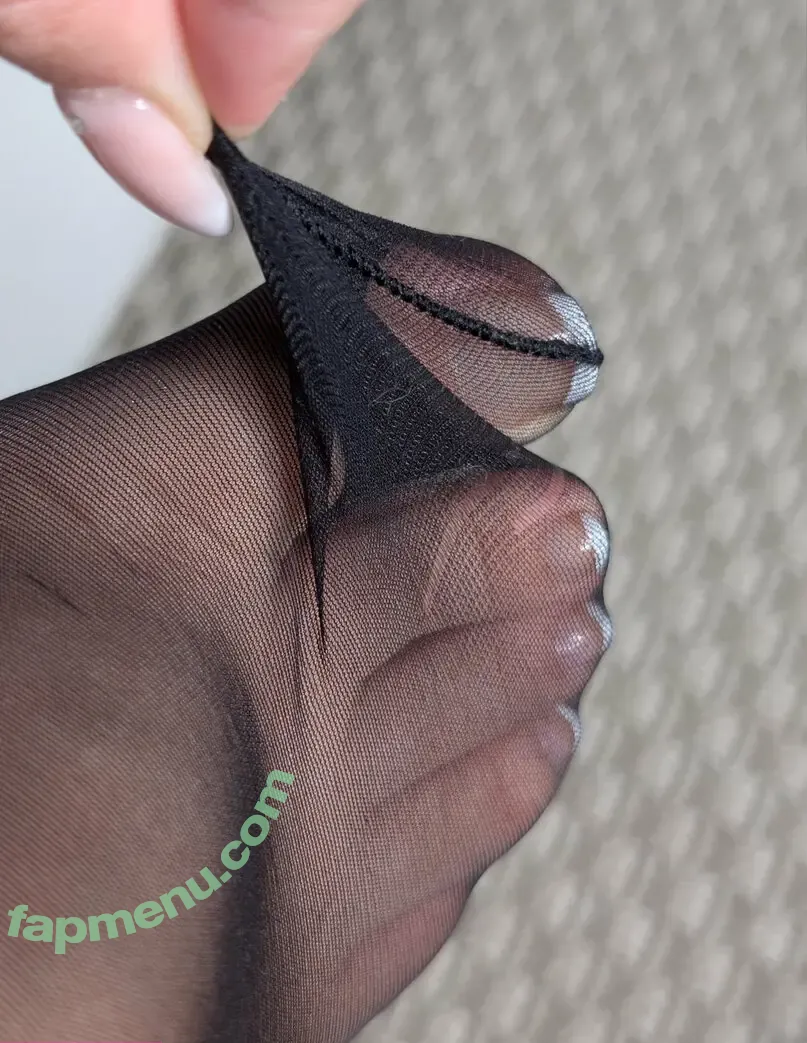 alyssaford_free nude photo #0091 (alyssanfreese)