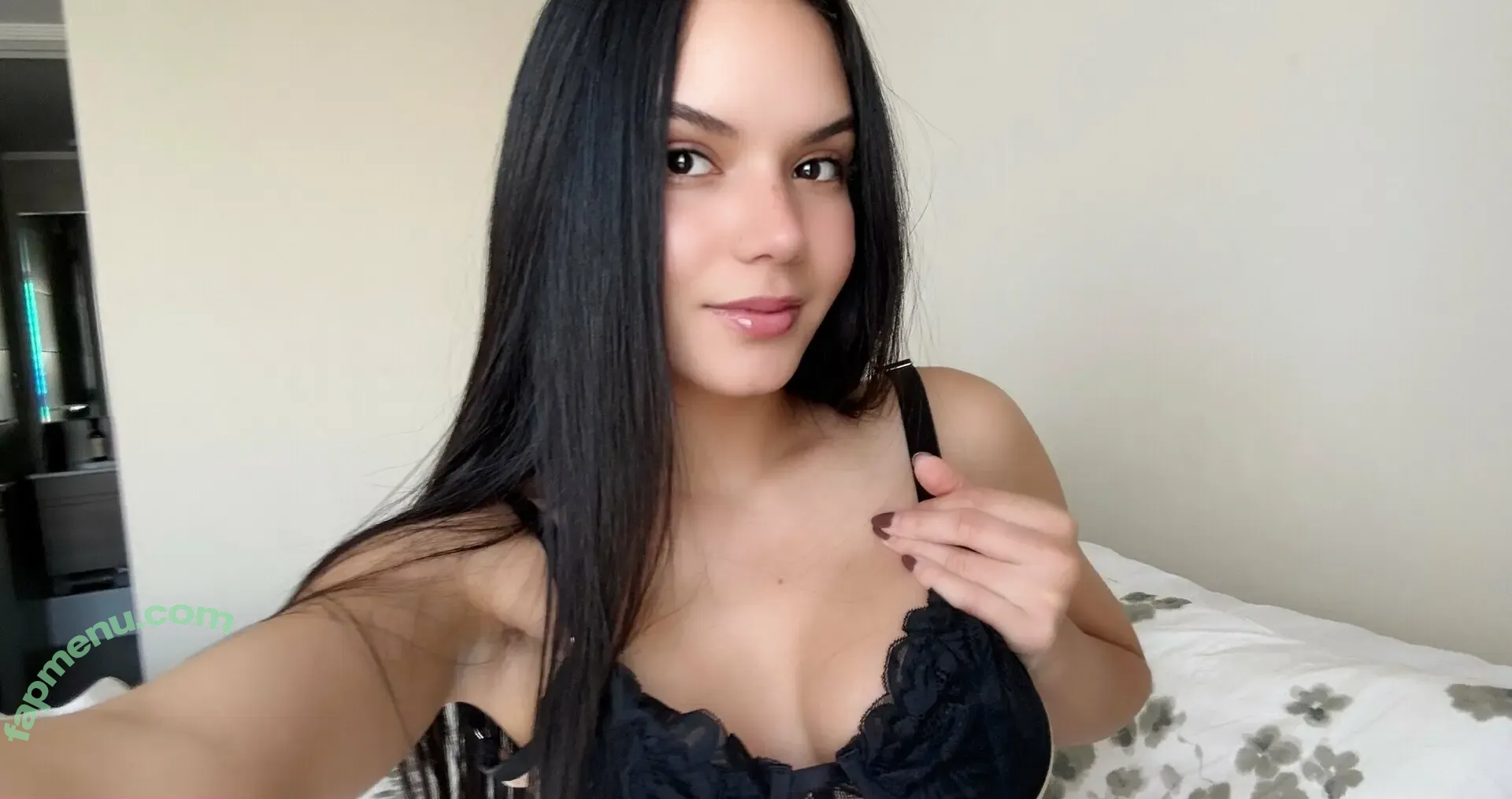 alyssahopee nude photo #0020 (alyssa.hopee)