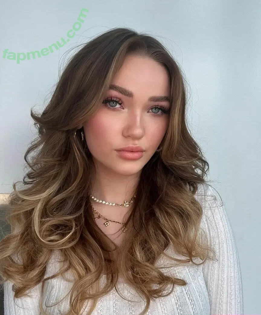 alyssamckay nude photo #0001 (alyssamckay)