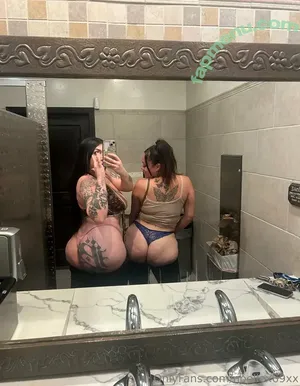Alyssanoelle69x / alyssanoellex69x / noellex69xx nude photo #0018