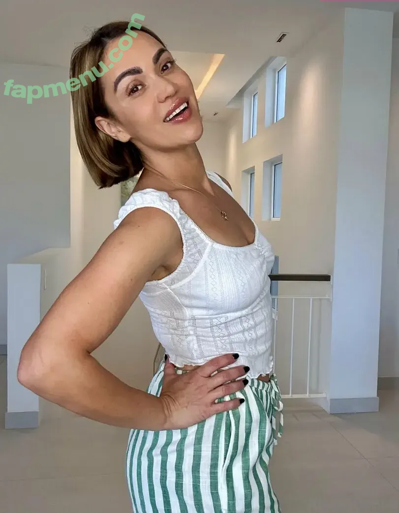 alyssareece nude photo #0041 (alyssareece)