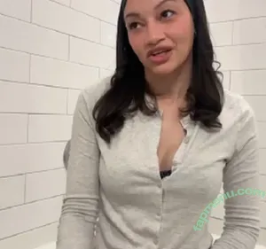 Alyssavanilla nude photo #0021