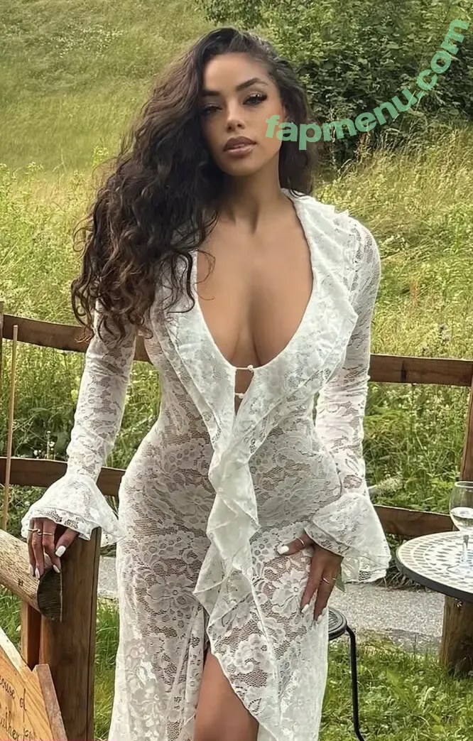 Alysse Joyner nude photo #0217 (lyssejoyner / maryjaneoxox)