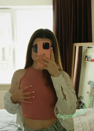 alysshan / alyshalynnn nude photo #0011
