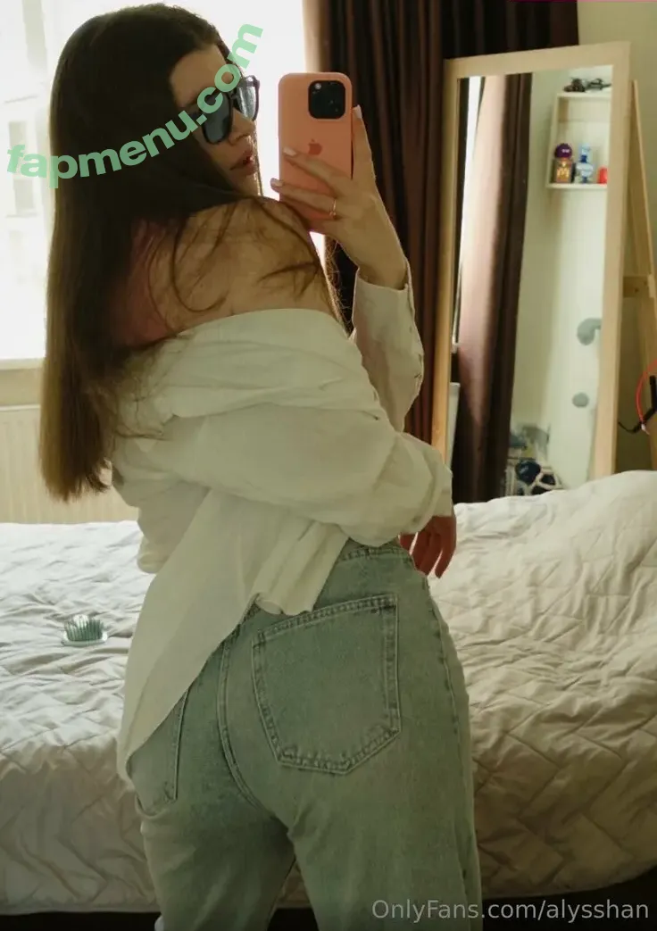 alysshan nude photo #0010 (alyshalynnn)