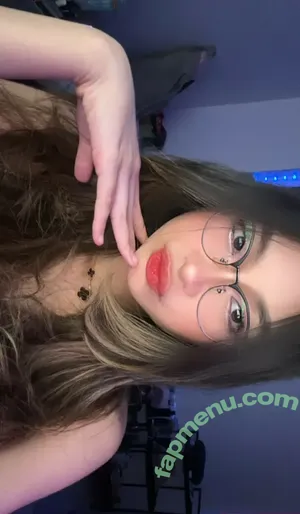 Alyssia.keii / padsfoots nude photo #0129