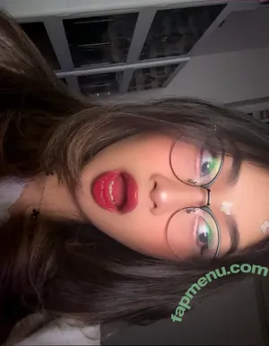 Alyssia.keii / padsfoots nude photo #0317