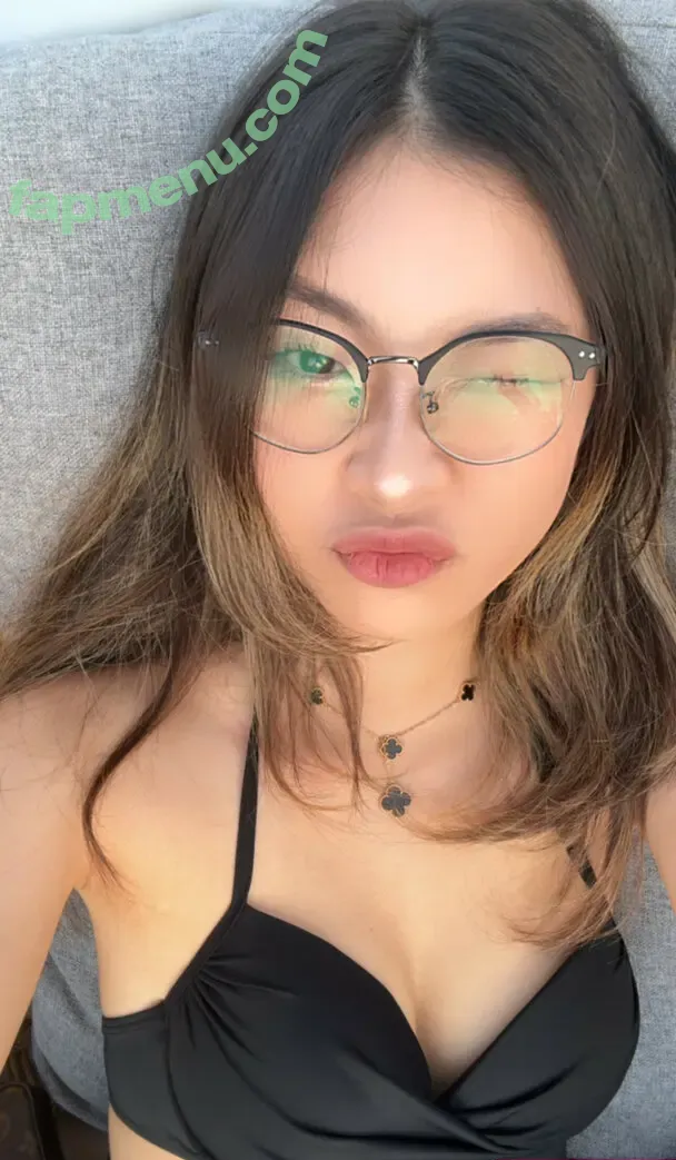 Alyssia.keii nude photo #0100 (padsfoots)