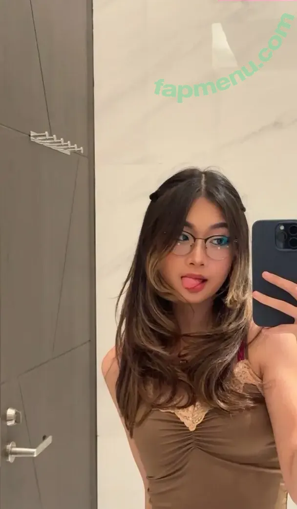 Alyssia.keii nude photo #0273 (padsfoots)