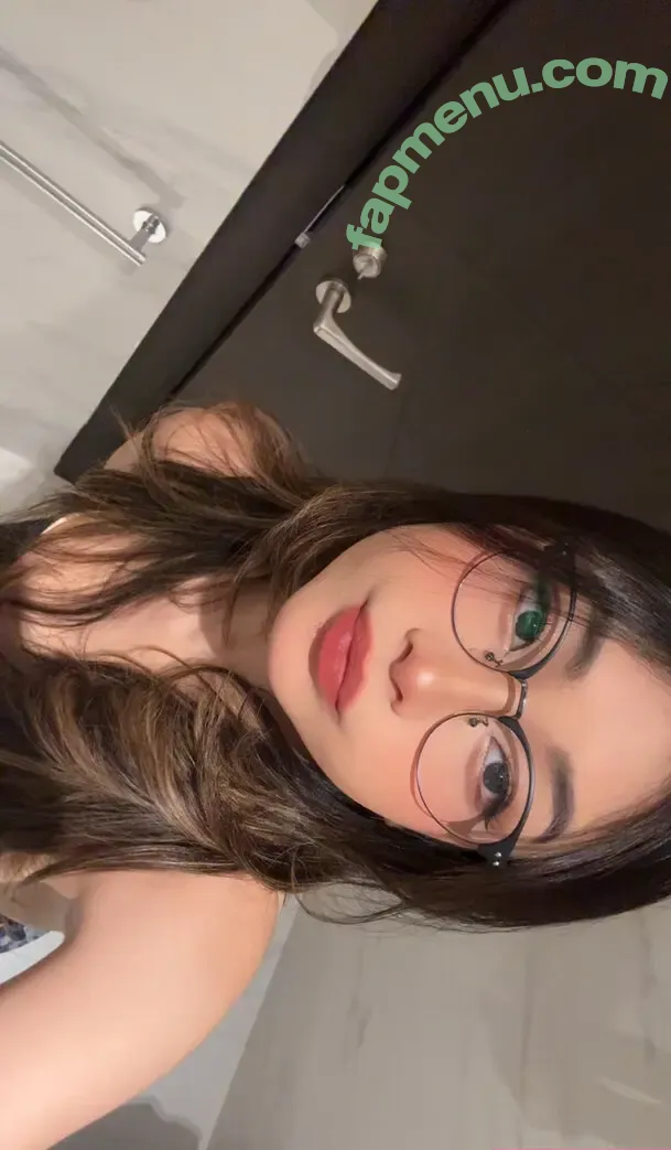 Alyssia.keii nude photo #0288 (padsfoots)