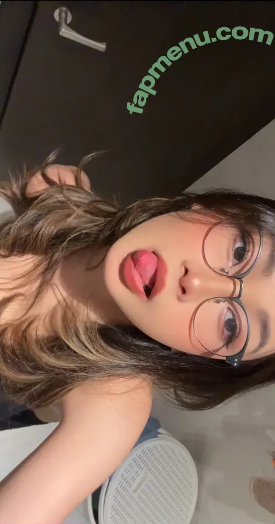 Alyssia.keii nude photo #0299 (padsfoots)