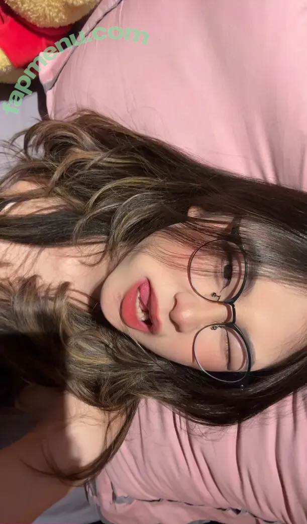 Alyssia.keii nude photo #0305 (padsfoots)