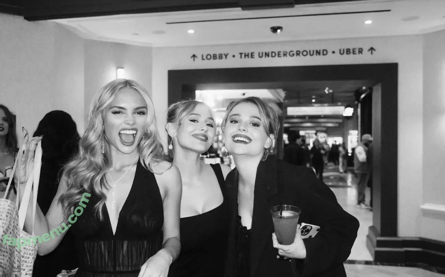 Alyvia Alyn Lind nude photo #0097 (alyviaalind)