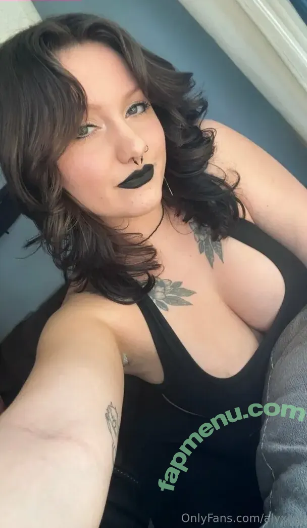 alyxivy nude photo #0118 (Alyx.ivy)