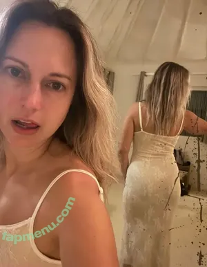 alyxlibbycomedy / alyxandra nude photo #0016