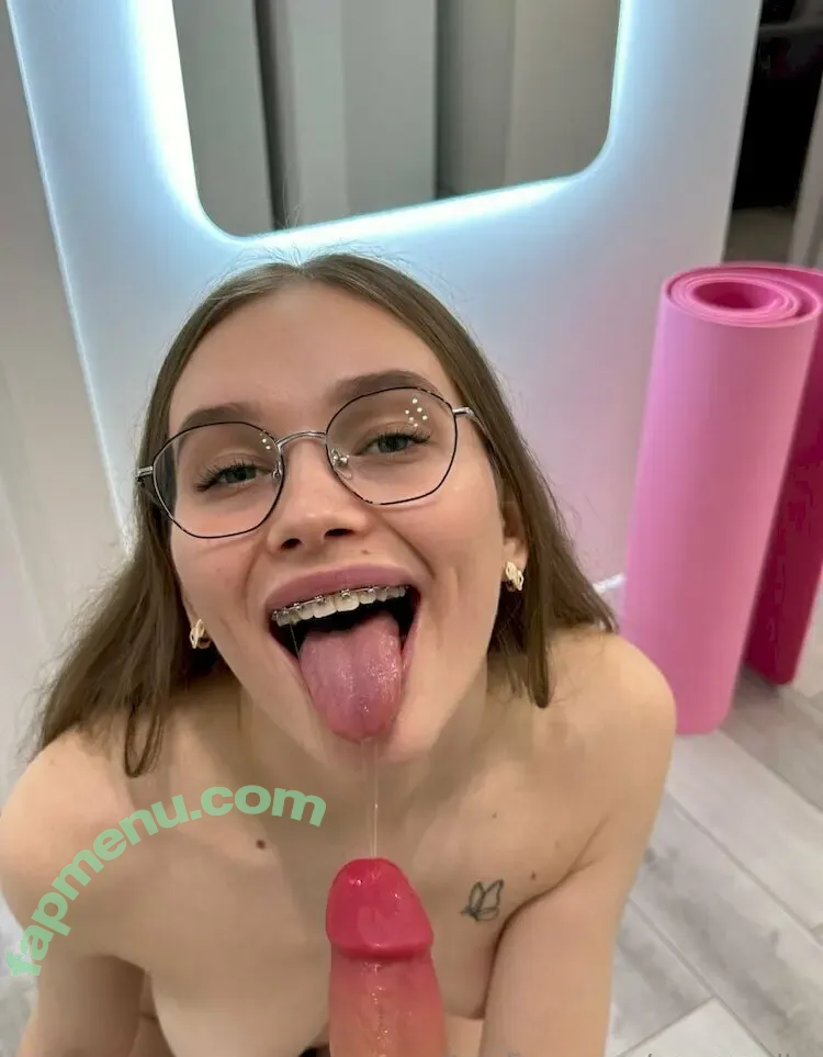 am_amalia nude photo #0011 (am_amalia)