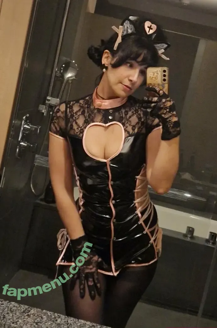 amalacosplay nude photo #0006 (amalacosplay)