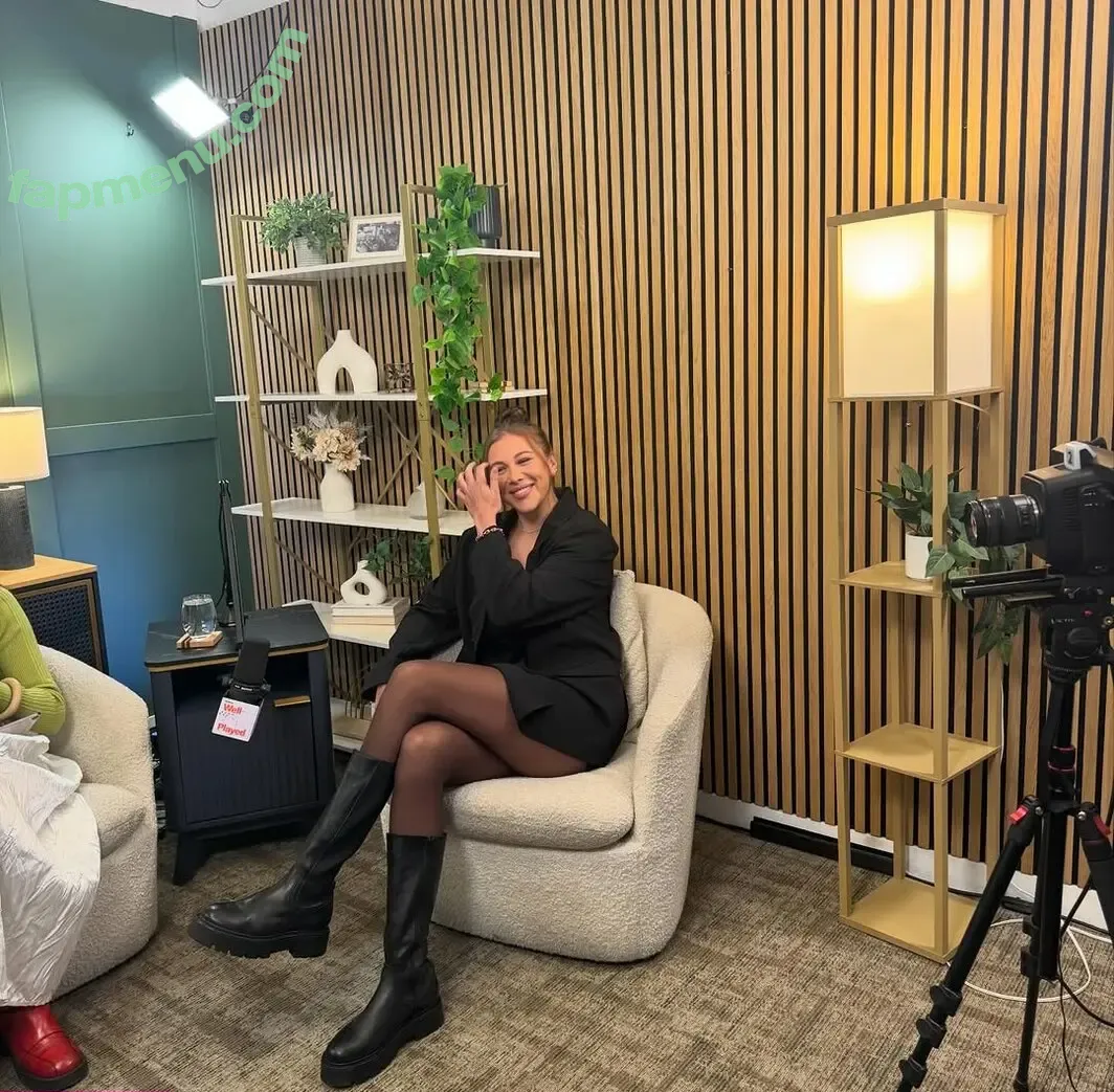 Amanda Anisimova nude photo #0049 (AnisimovaAmanda / amandaanisimova)