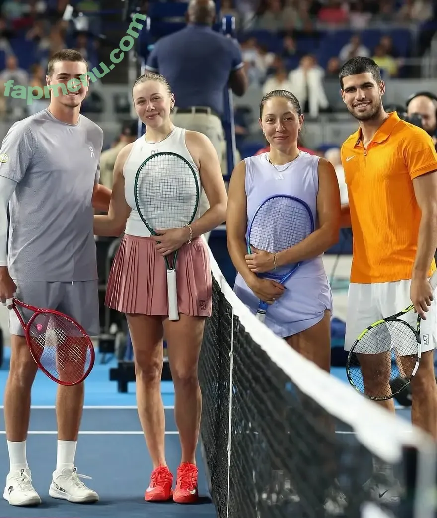 Amanda Anisimova nude photo #0061 (AnisimovaAmanda / amandaanisimova)