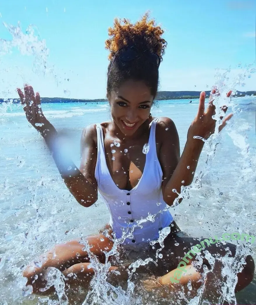 Amanda Ciss nude photo #0009 (amanda.ciss)