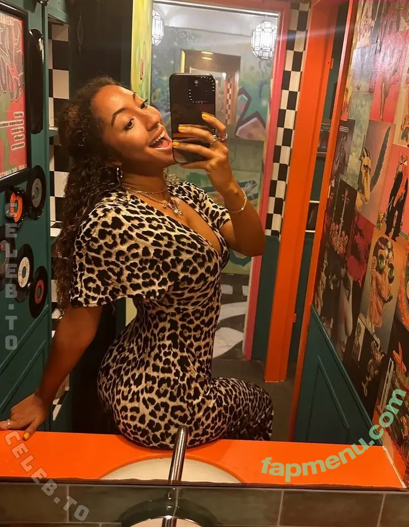 Amanda Ciss nude photo #0229 (amanda.ciss / amandabella_live)