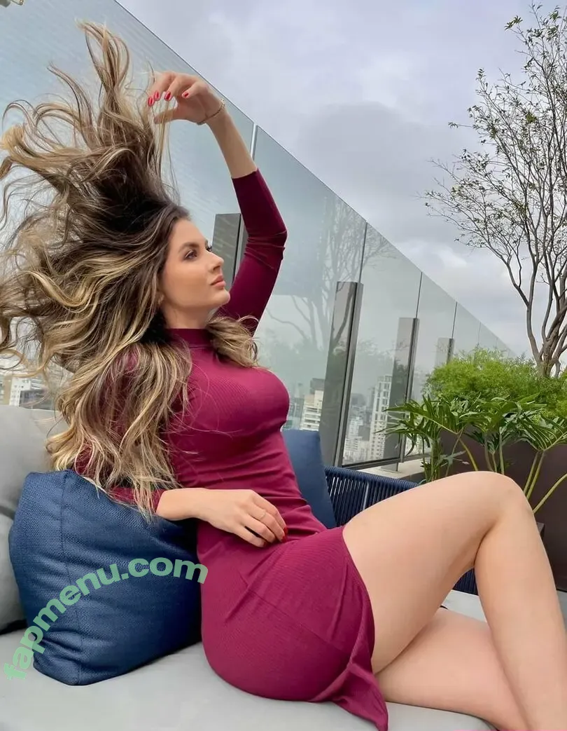 Amanda Girotto nude photo #0004 (Amanda Girotto)