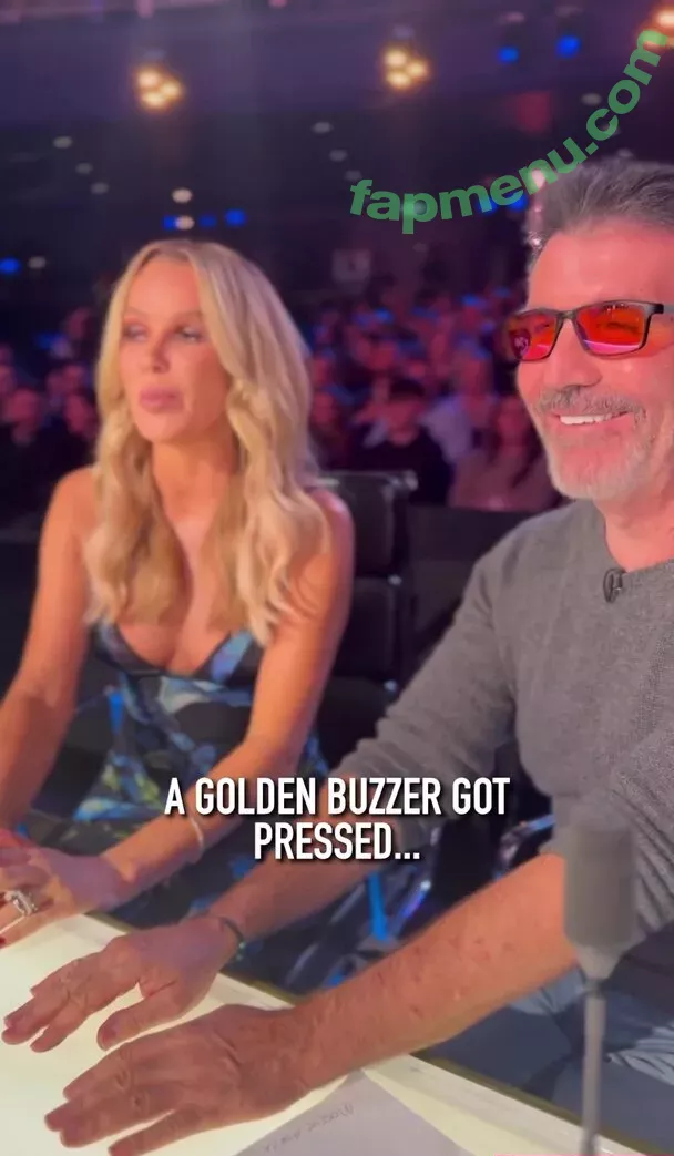 Amanda Holden nude photo #1155 (noholdenback)