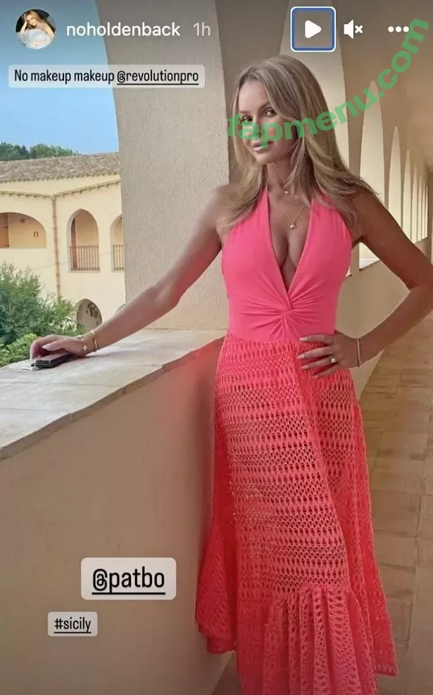 Amanda Holden nude photo #1164 (noholdenback)