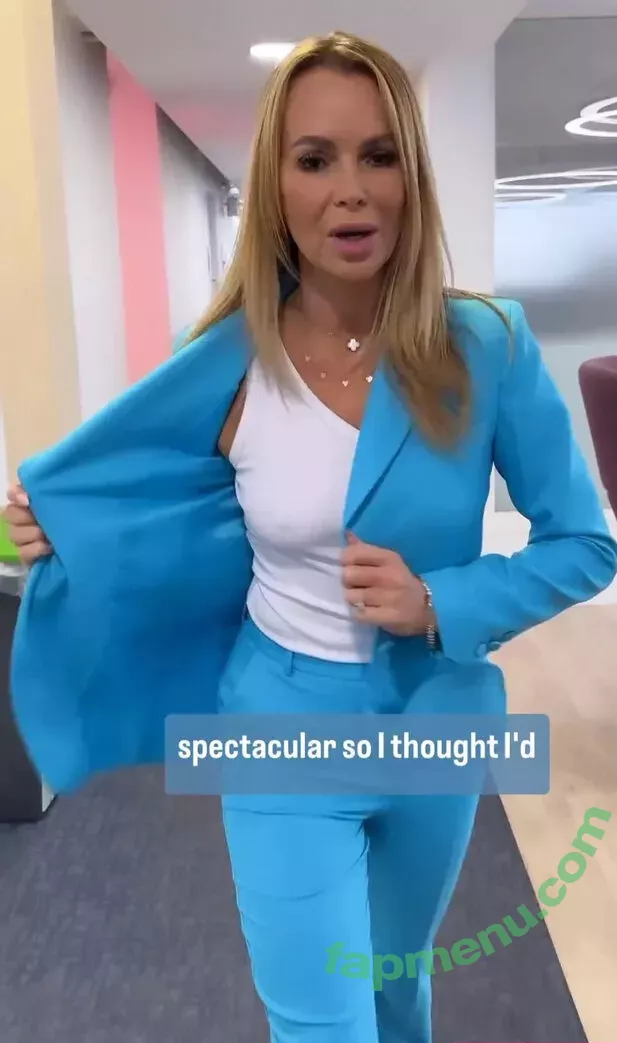 Amanda Holden nude photo #1322 (noholdenback)