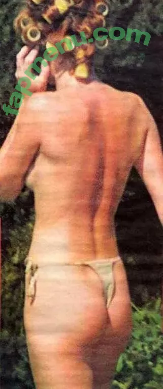 Amanda Holden nude photo #1722 (noholdenback)